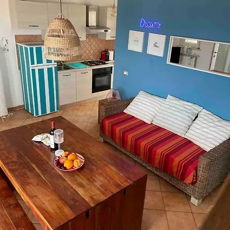 Holiday home Casasullaspiaggia_roma